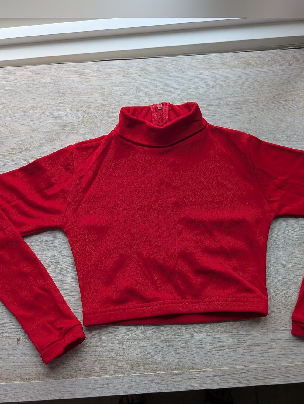 Chassé Red Long Sleeve Cropped Mock Neck Cheer Bodyliner - Size Youth Medium